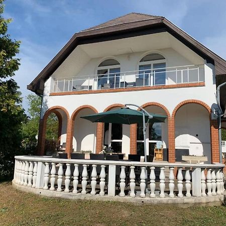 Landhaus Töreki mit Pool Siófok Exterior foto